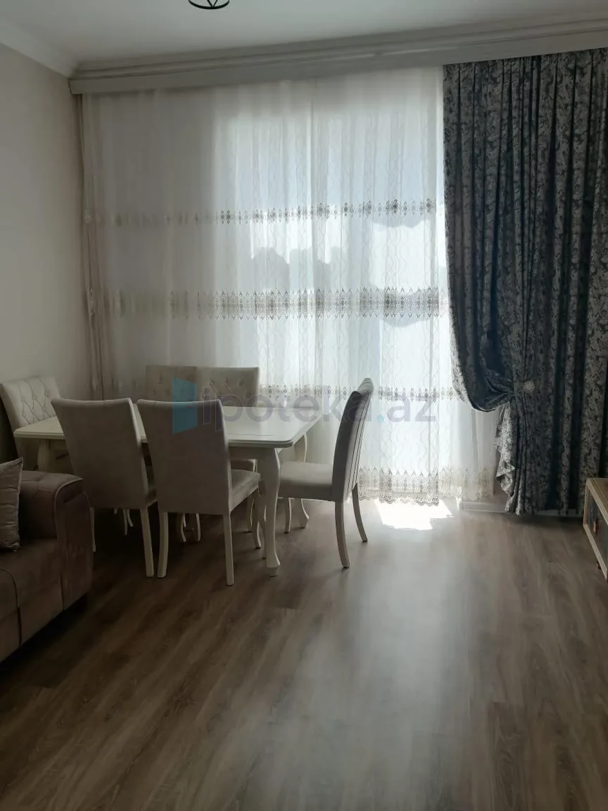 Satılır 3 otaqlı yeni tikili 80 m²