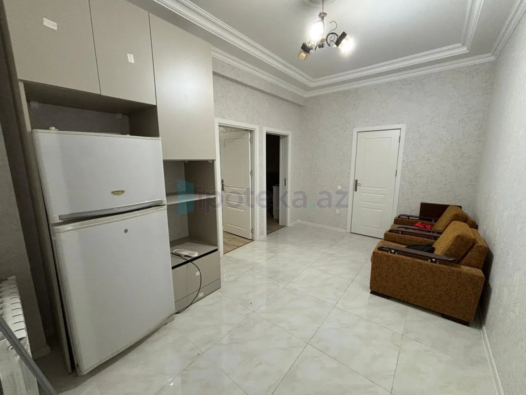Satılır 2 otaqlı yeni tikili 75 m²