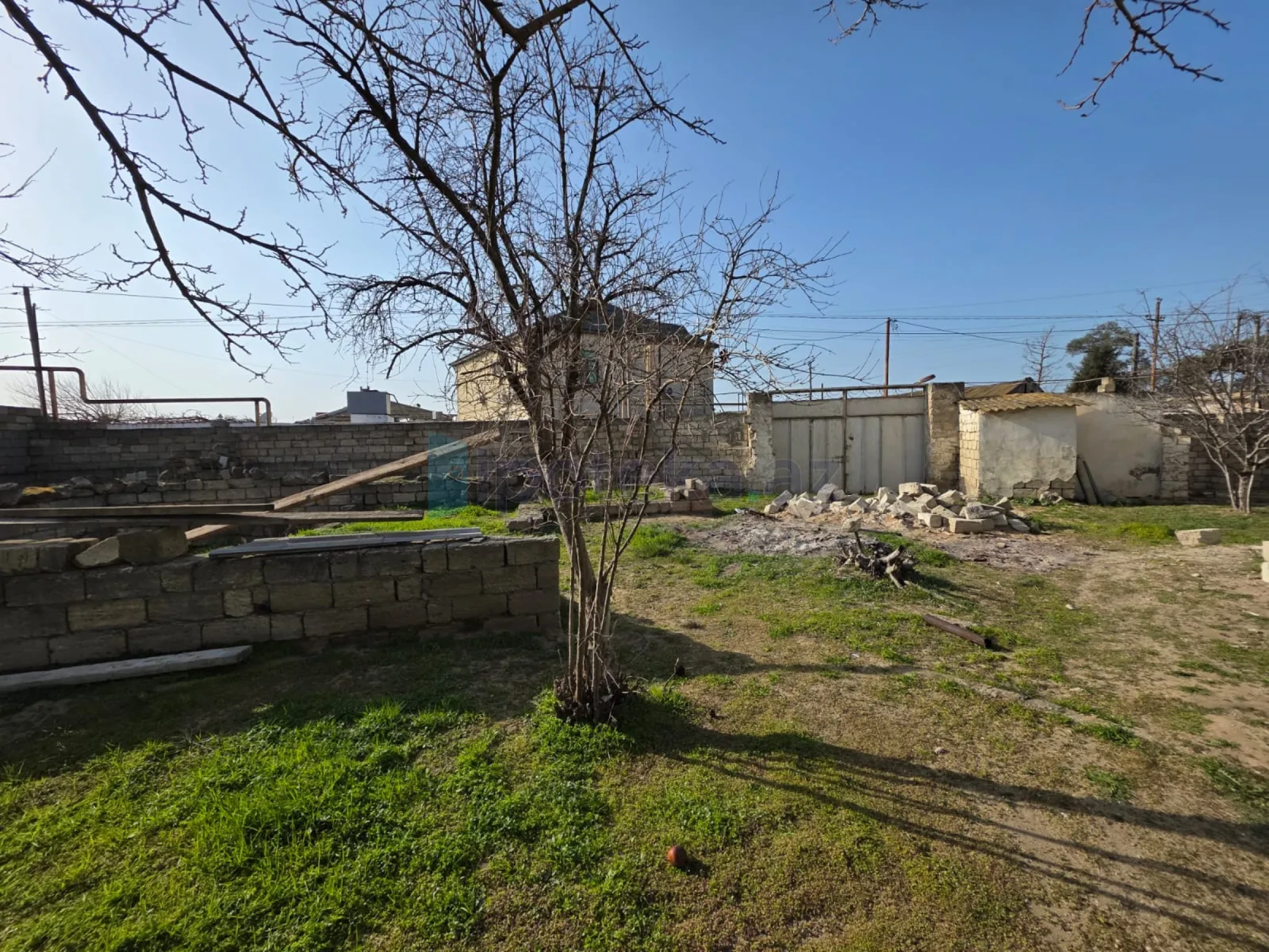 Satılır torpaq sahəsi 2.7 m²