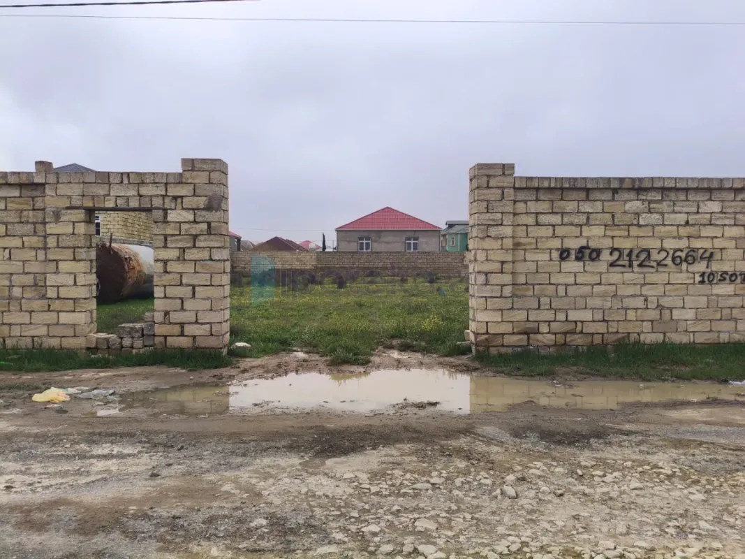 Satılır torpaq sahəsi 10 m²