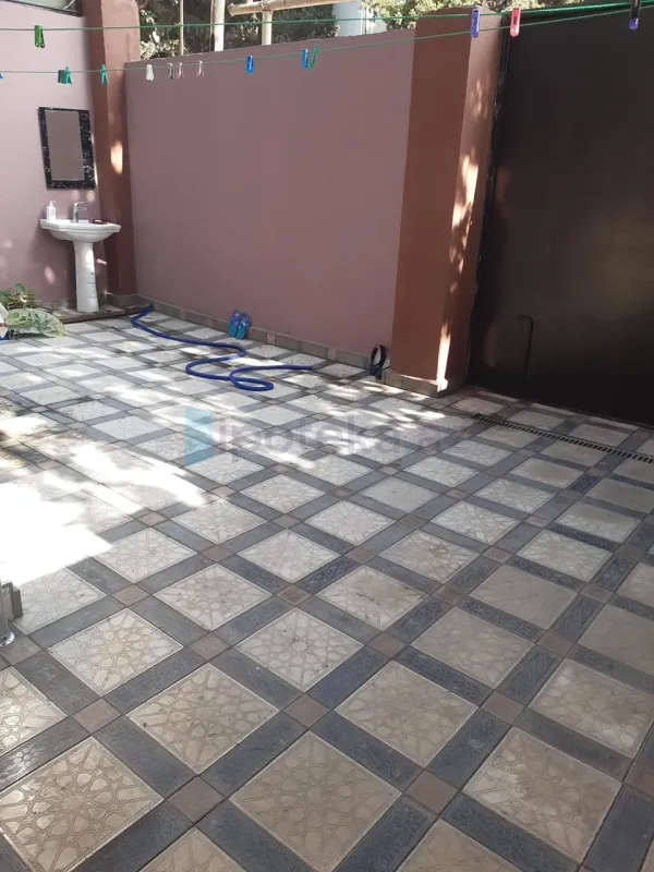 Satılır 4 otaqlı həyət evi 98 m²