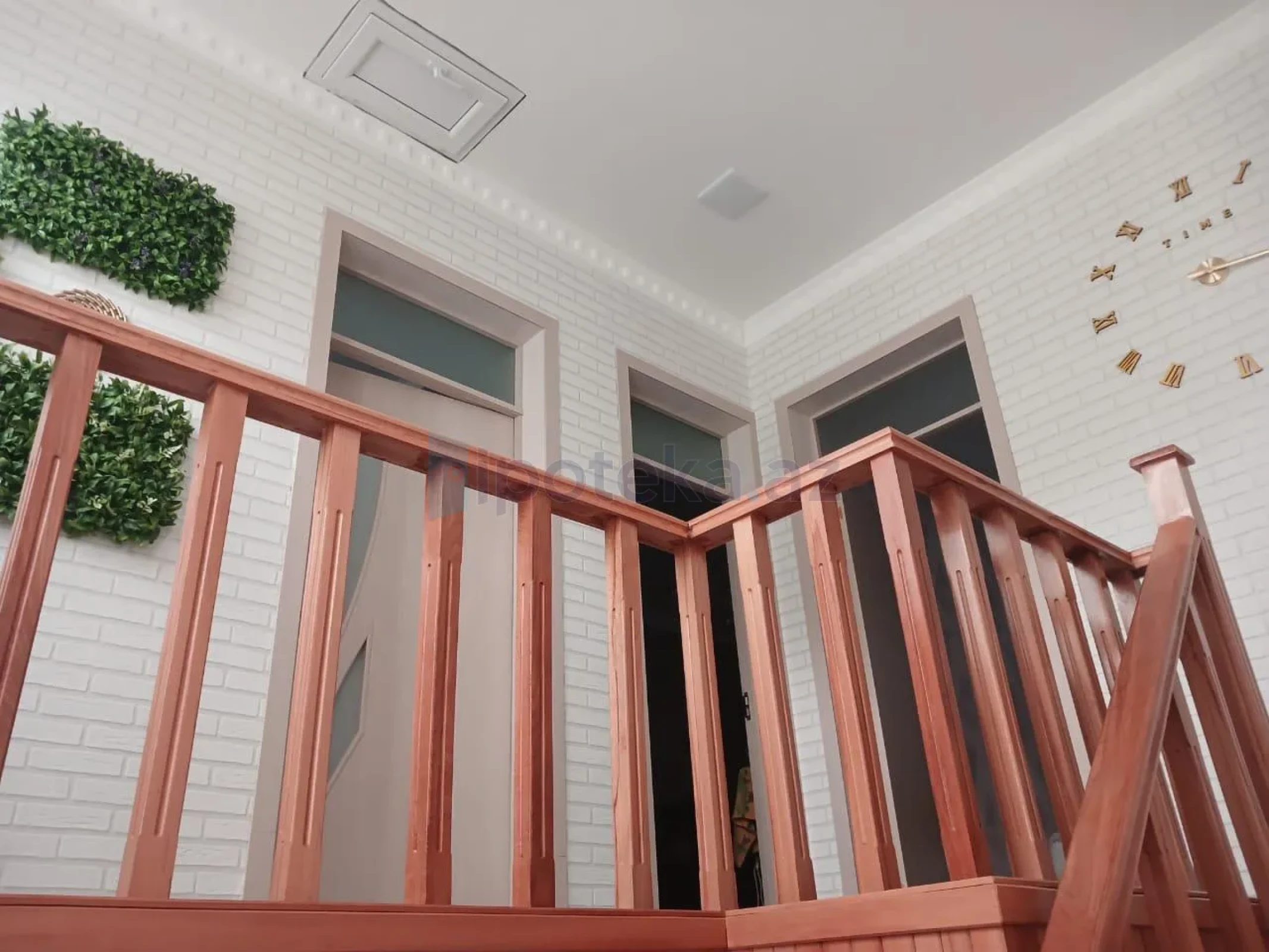 Satılır 4 otaqlı həyət evi 98 m²