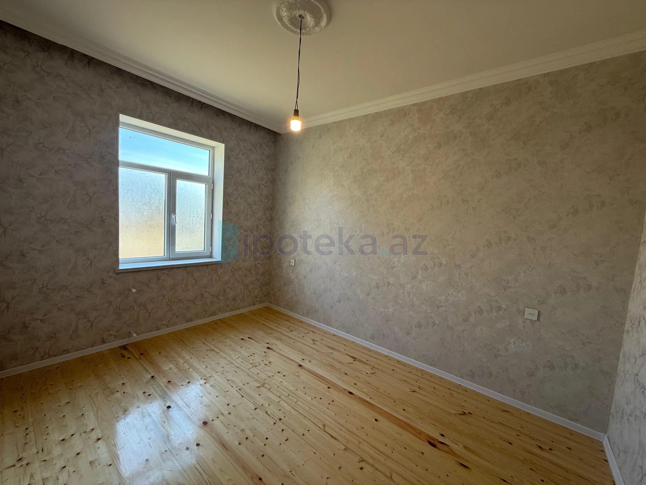 Satılır 3 otaqlı həyət evi 80 m²