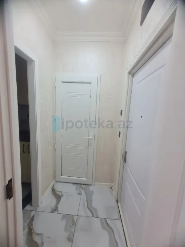 Satılır 2 otaqlı köhnə tikili 35 m²