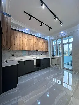 Satılır 3 otaqlı yeni tikili 125 m²