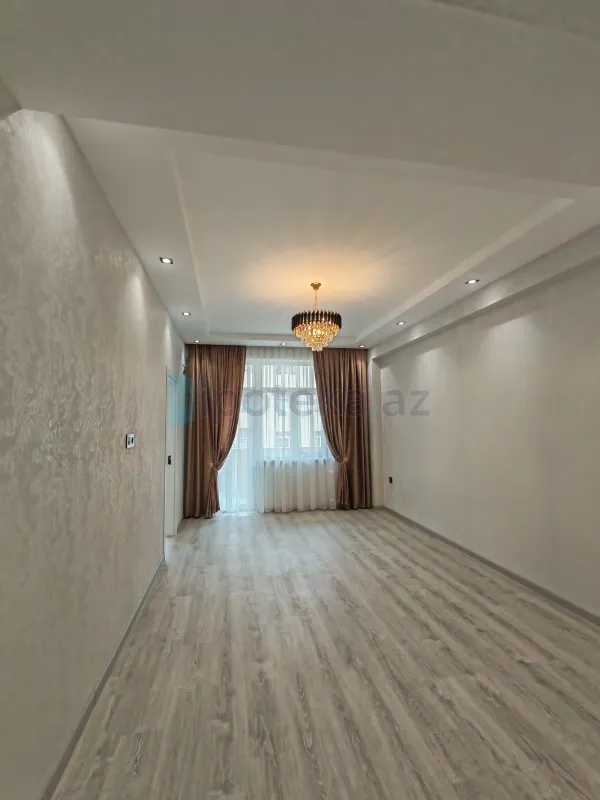 Satılır 2 otaqlı yeni tikili 61 m²