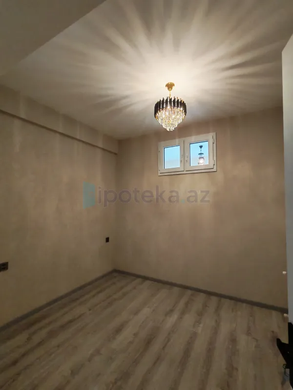 Satılır 2 otaqlı yeni tikili 61 m²