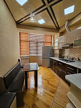 Satılır 2 otaqlı yeni tikili 73 m²