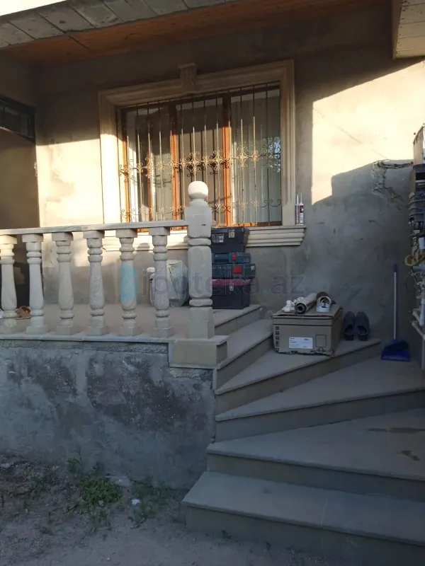 Satılır 4 otaqlı həyət evi 120 m²