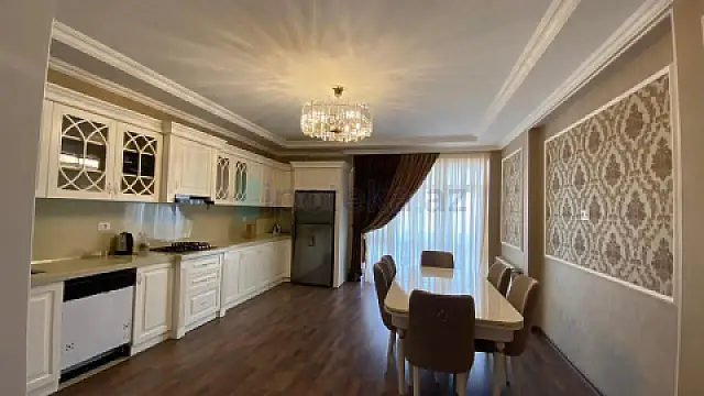 Satılır 5 otaqlı yeni tikili 285 m² — Bakı, Nəsimi 5 otaq 285.00 m²