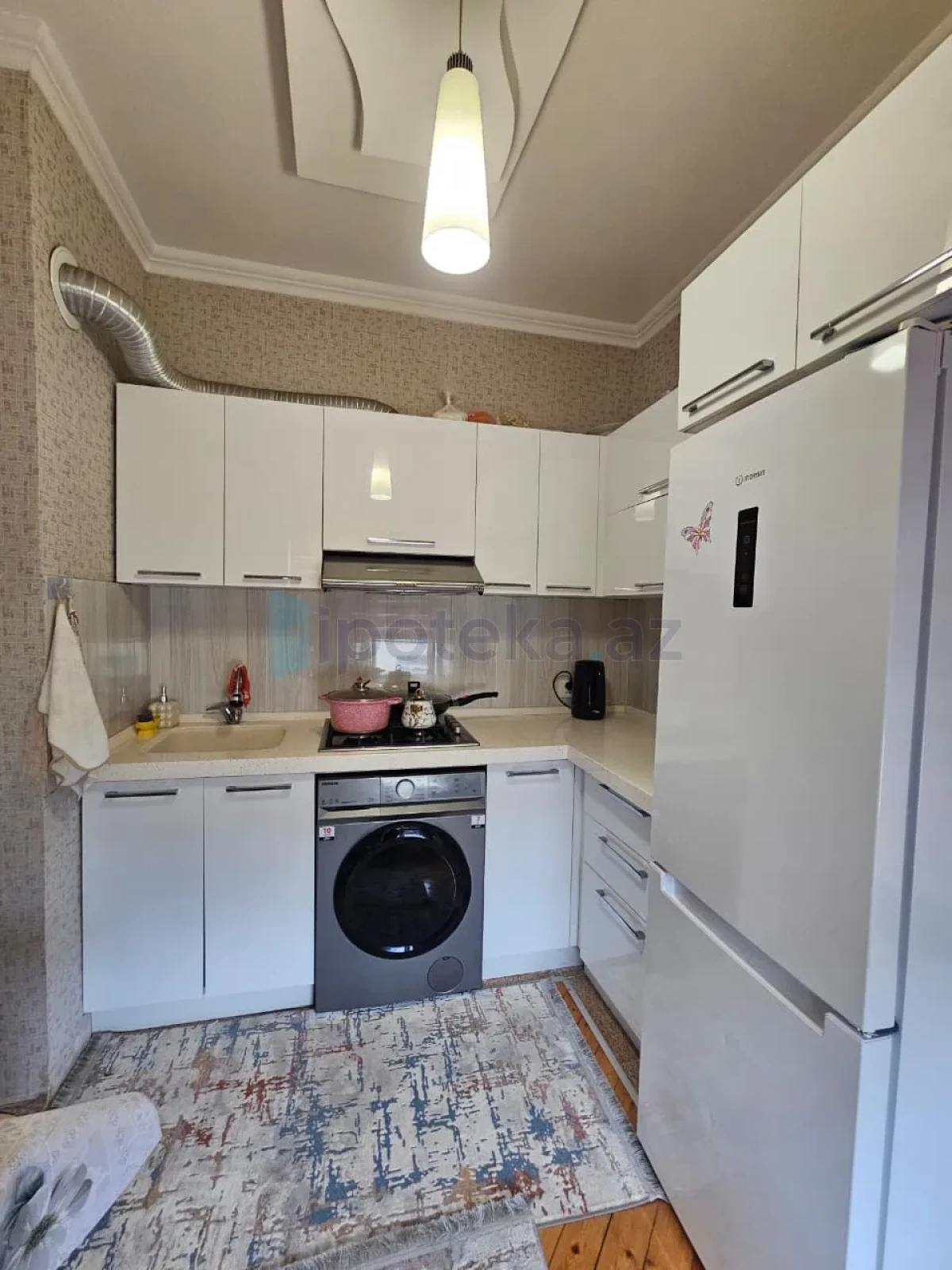 Satılır 4 otaqlı yeni tikili 90 m²