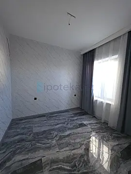 Satılır 4 otaqlı mənzil 135 m²