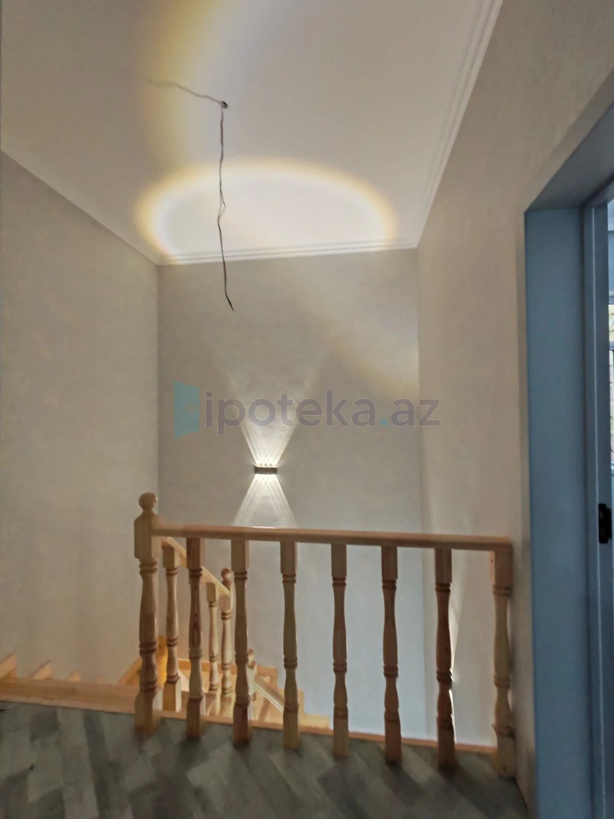 Satılır 5 otaqlı həyət evi 100 m²