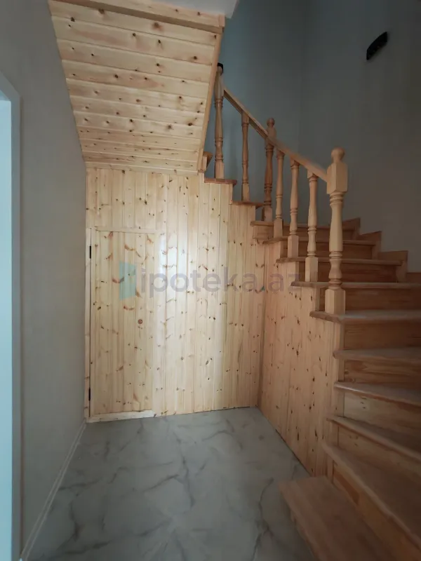 Satılır 4 otaqlı həyət evi 90 m²
