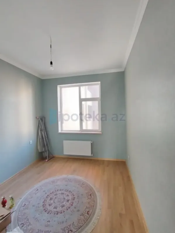 Satılır 4 otaqlı yeni tikili 100 m²