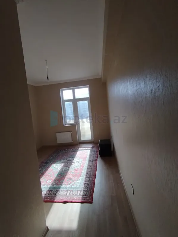 Satılır 4 otaqlı yeni tikili 100 m²