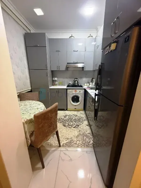 Satılır 3 otaqlı köhnə tikili 70 m²