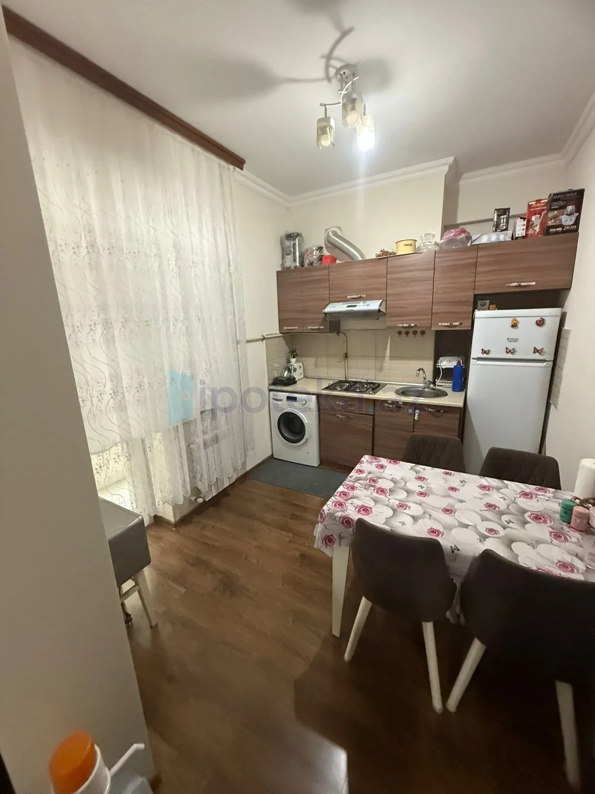 Satılır 3 otaqlı yeni tikili 75 m²