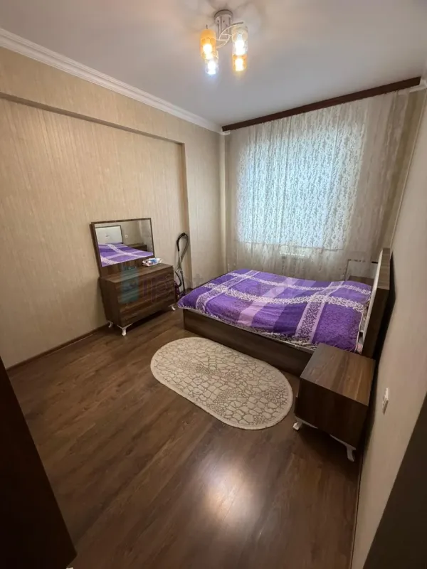 Satılır 3 otaqlı yeni tikili 75 m²