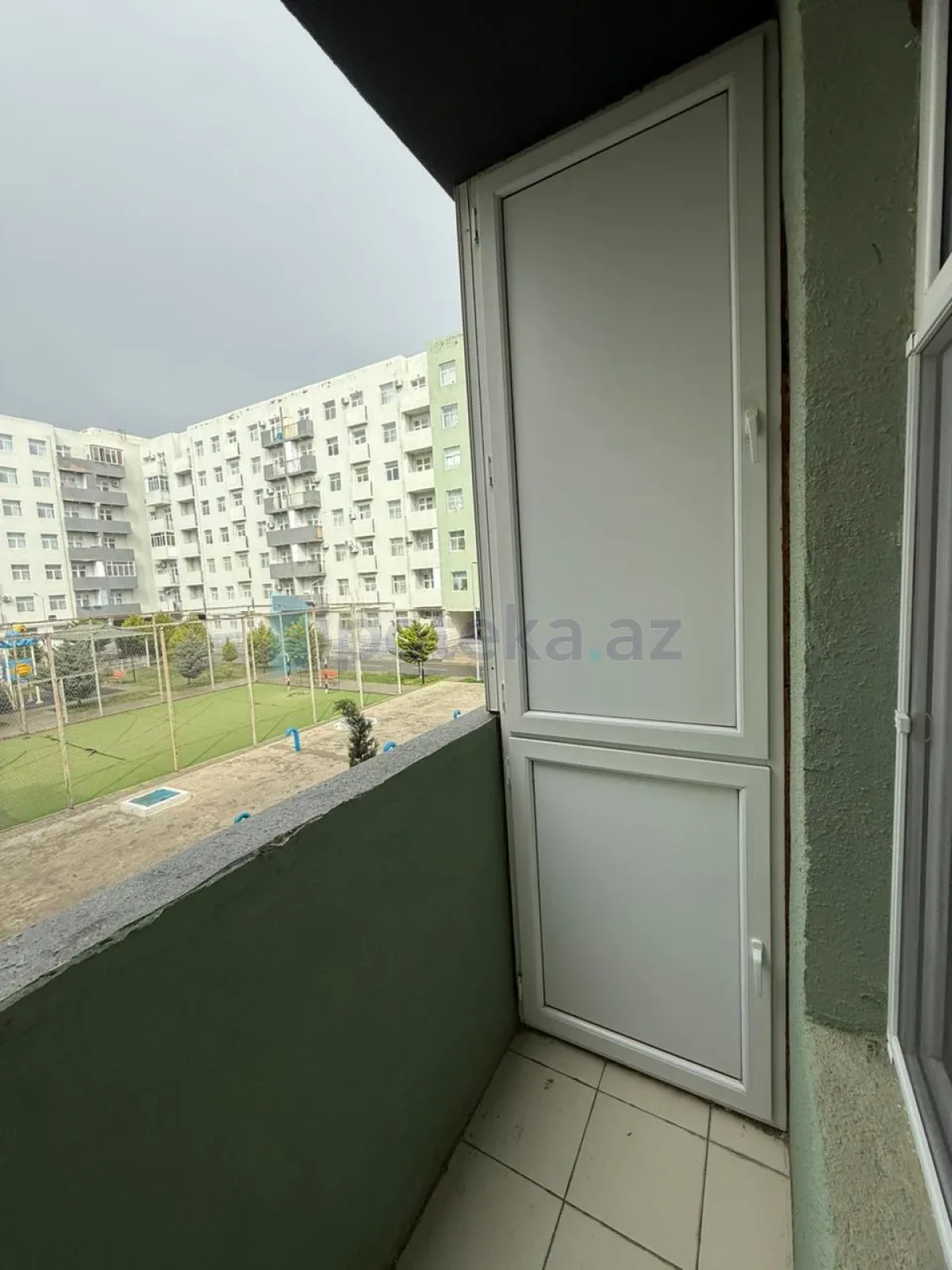 Satılır 3 otaqlı yeni tikili 75 m²