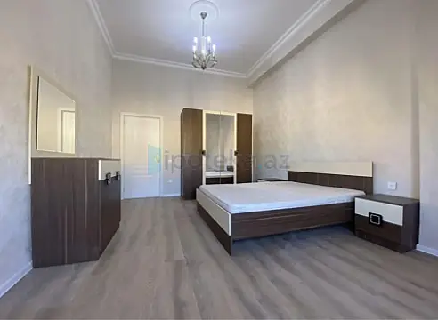 Satılır 3 otaqlı yeni tikili 126 m²