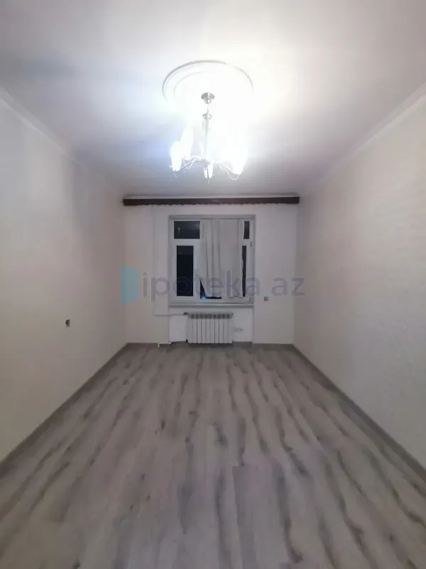 Satılır 3 otaqlı köhnə tikili 77.7 m²