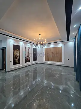 Satılır 3 otaqlı mənzil 120 m²