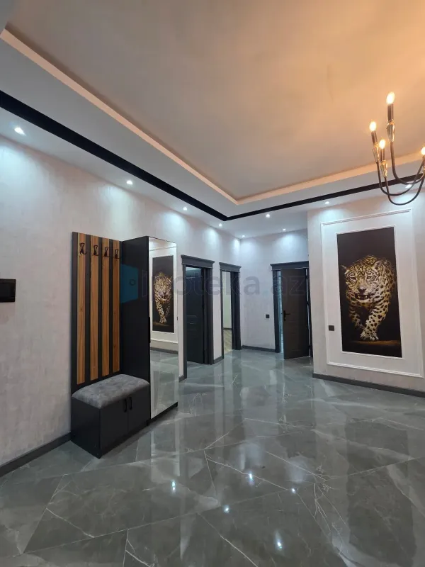 Satılır 3 otaqlı mənzil 120 m²