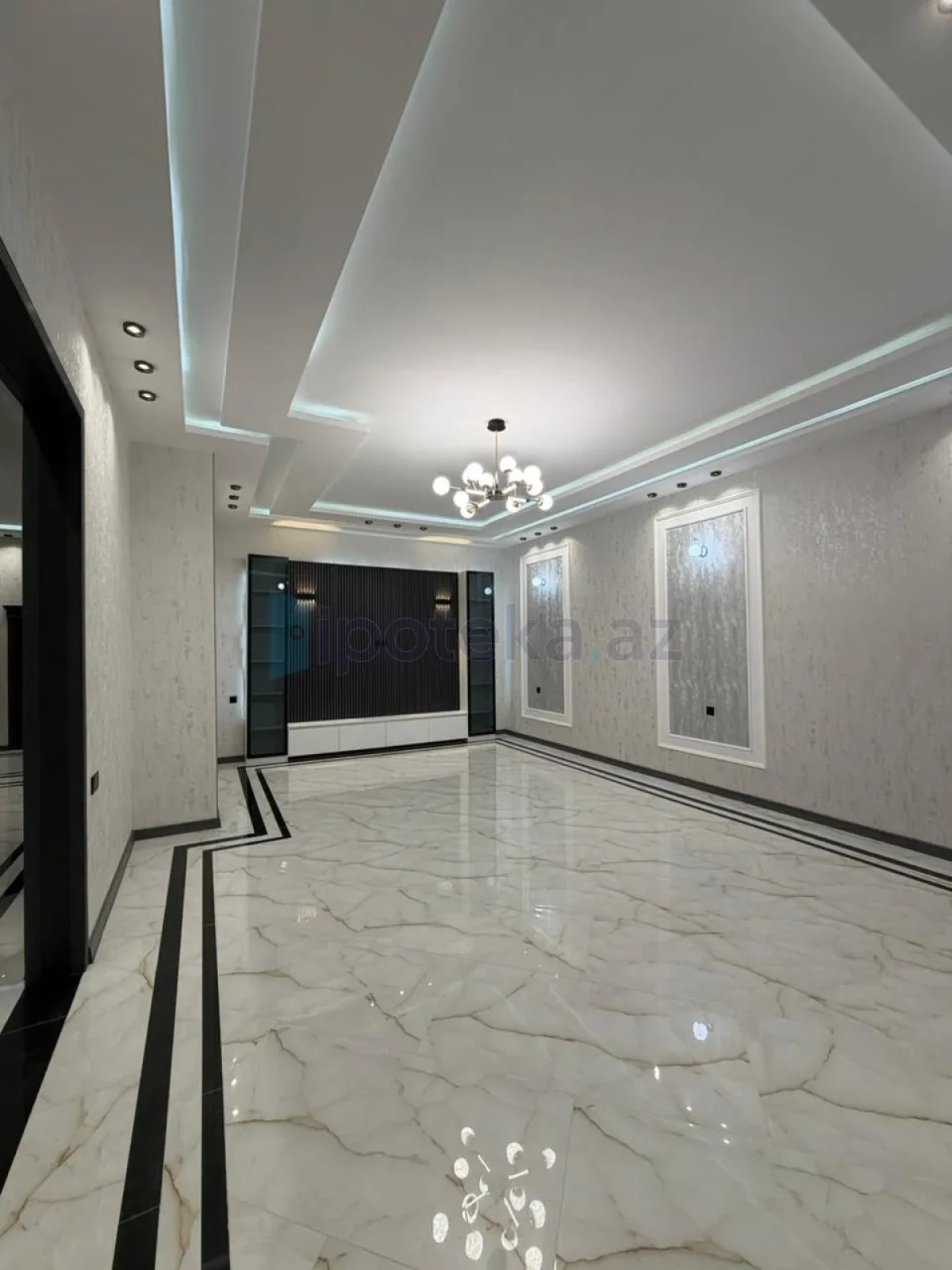 Satılır 5 otaqlı mənzil 185 m²