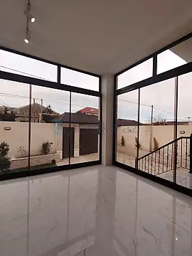 Satılır 4 otaqlı həyət evi 100 m²