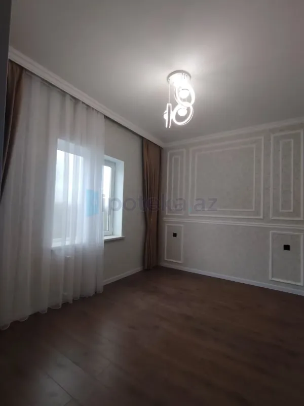 Satılır 4 otaqlı həyət evi 100 m²