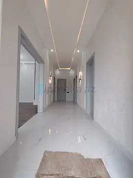 Satılır 4 otaqlı həyət evi 100 m²