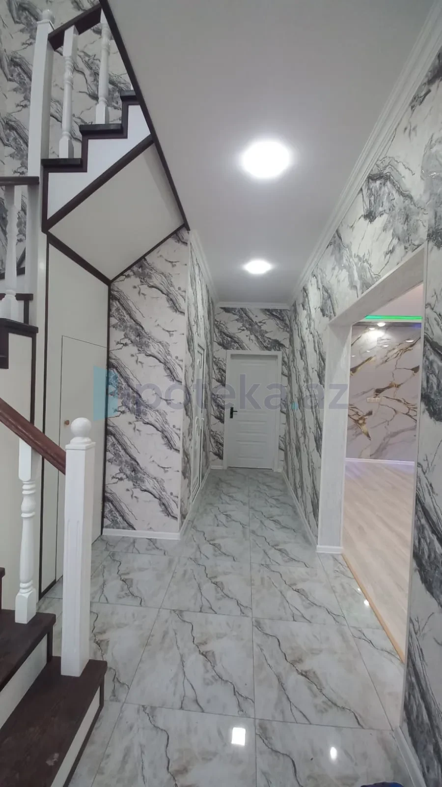 Satılır 5 otaqlı həyət evi 150 m²