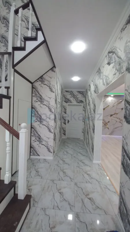 Satılır 5 otaqlı həyət evi 150 m²