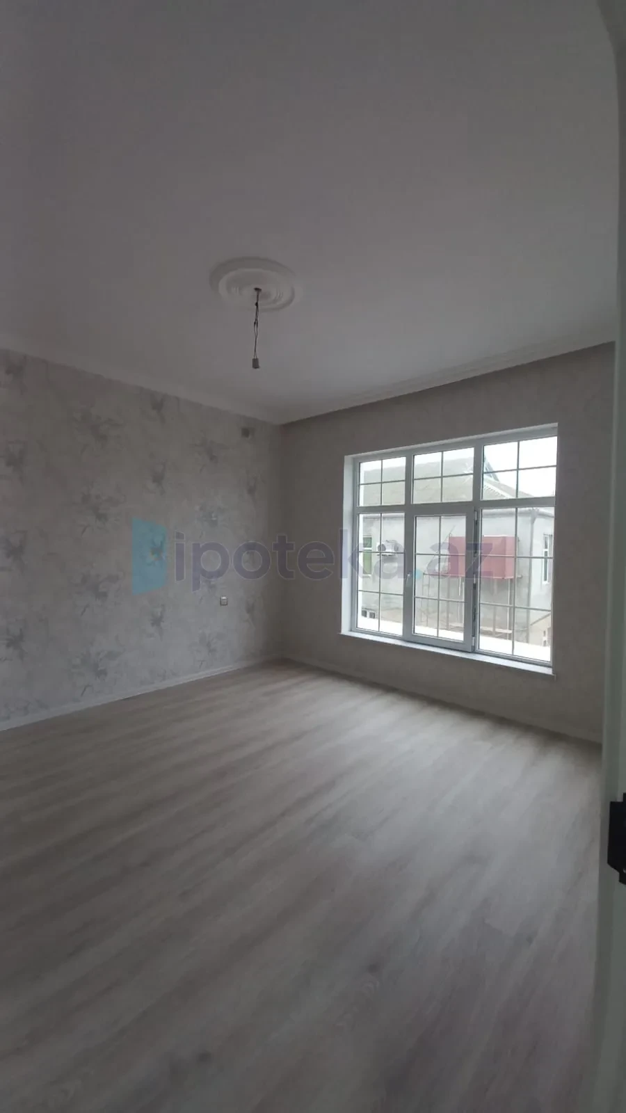 Satılır 5 otaqlı həyət evi 150 m²