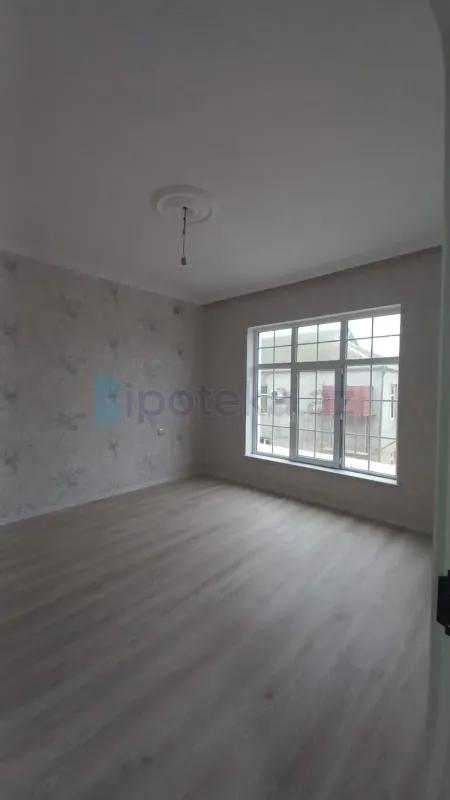 Satılır 5 otaqlı həyət evi 150 m²