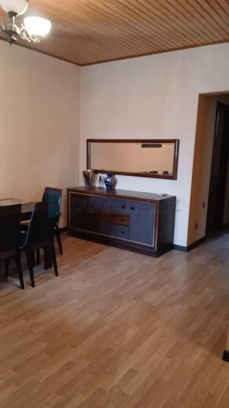 Satılır 4 otaqlı həyət evi 160 m²