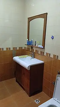 Satılır 4 otaqlı həyət evi 160 m²