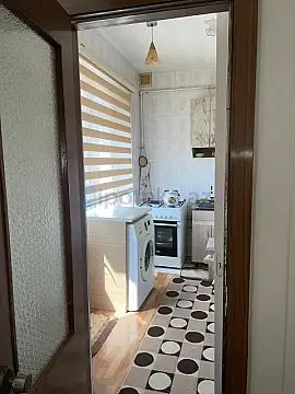 Satılır 3 otaqlı köhnə tikili 65 m²