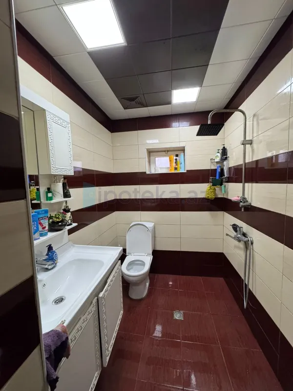 Satılır 3 otaqlı həyət evi 168 m²