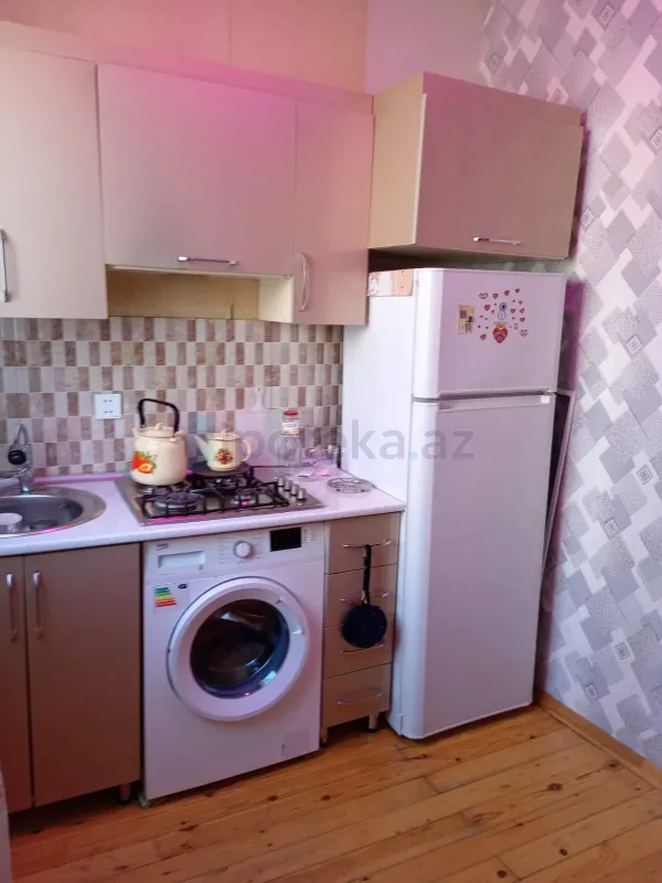 Satılır 1 otaqlı həyət evi 30 m²