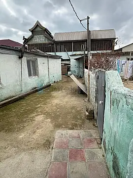 Satılır 7 otaqlı həyət evi 125 m²