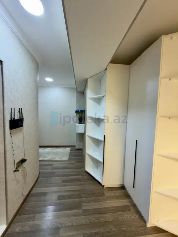 Satılır 3 otaqlı yeni tikili 85 m²
