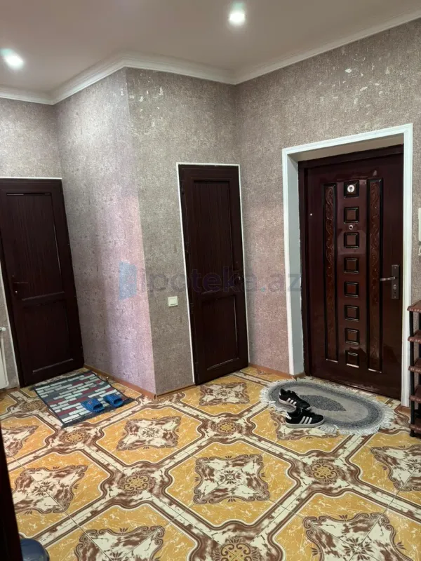 Satılır 3 otaqlı yeni tikili 83 m²