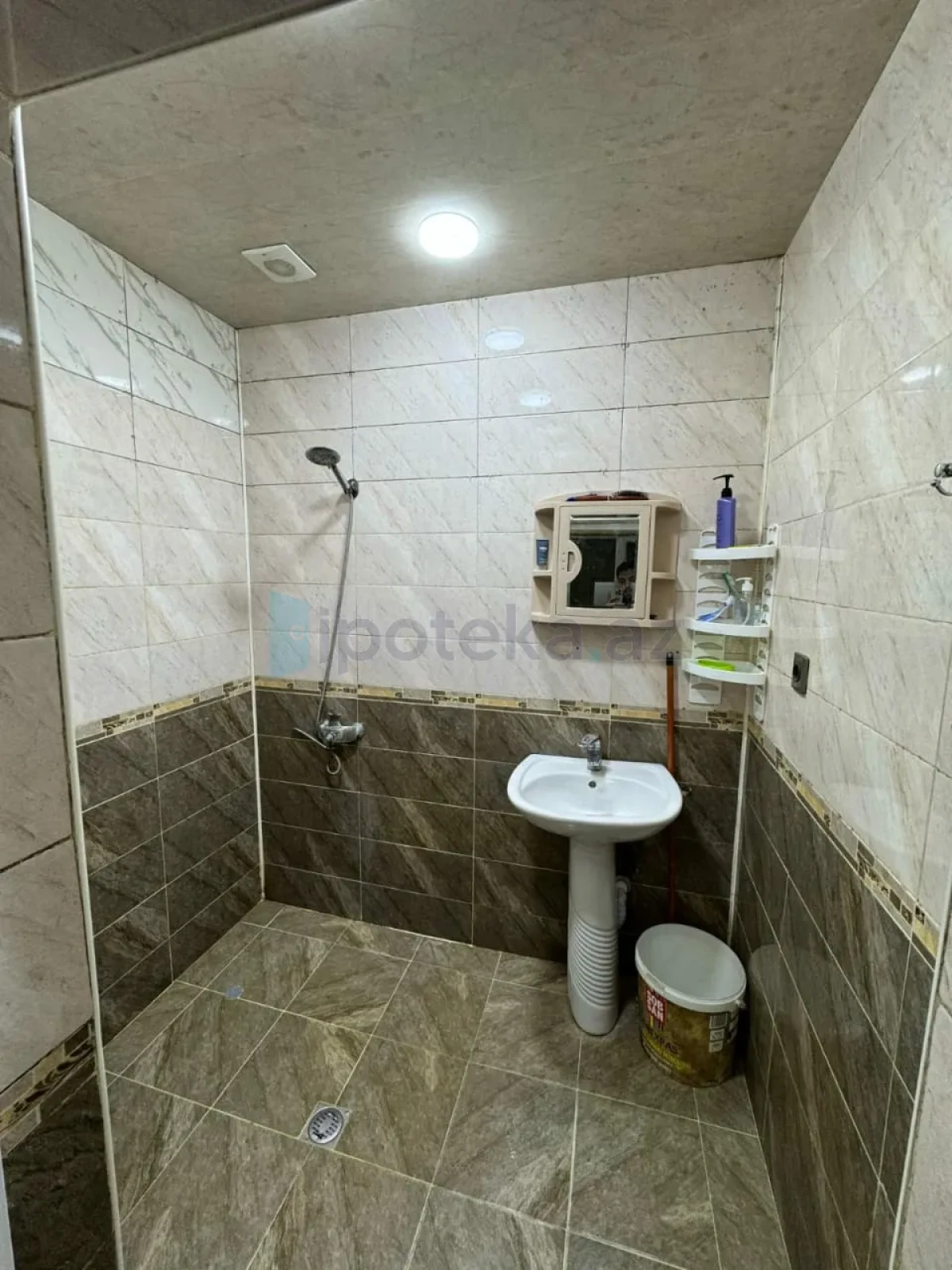 Satılır 5 otaqlı həyət evi 132 m²