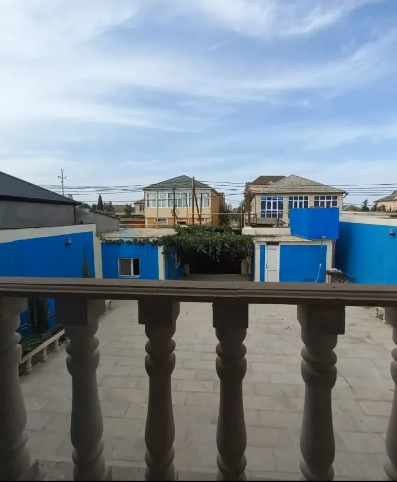 Satılır 6 otaqlı həyət evi 200 m²