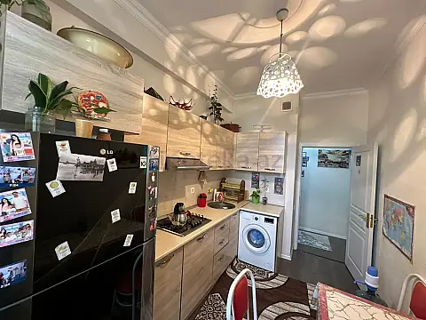 Satılır 2 otaqlı yeni tikili 65 m²