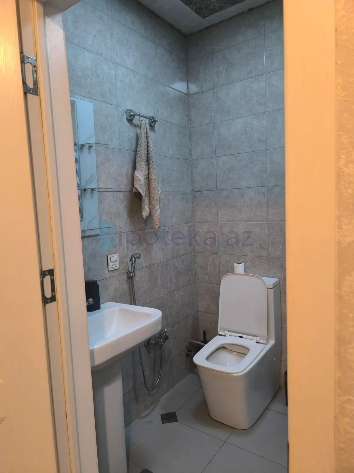 Satılır 2 otaqlı yeni tikili 90 m²