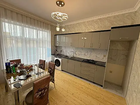 Satılır 3 otaqlı həyət evi 100 m²