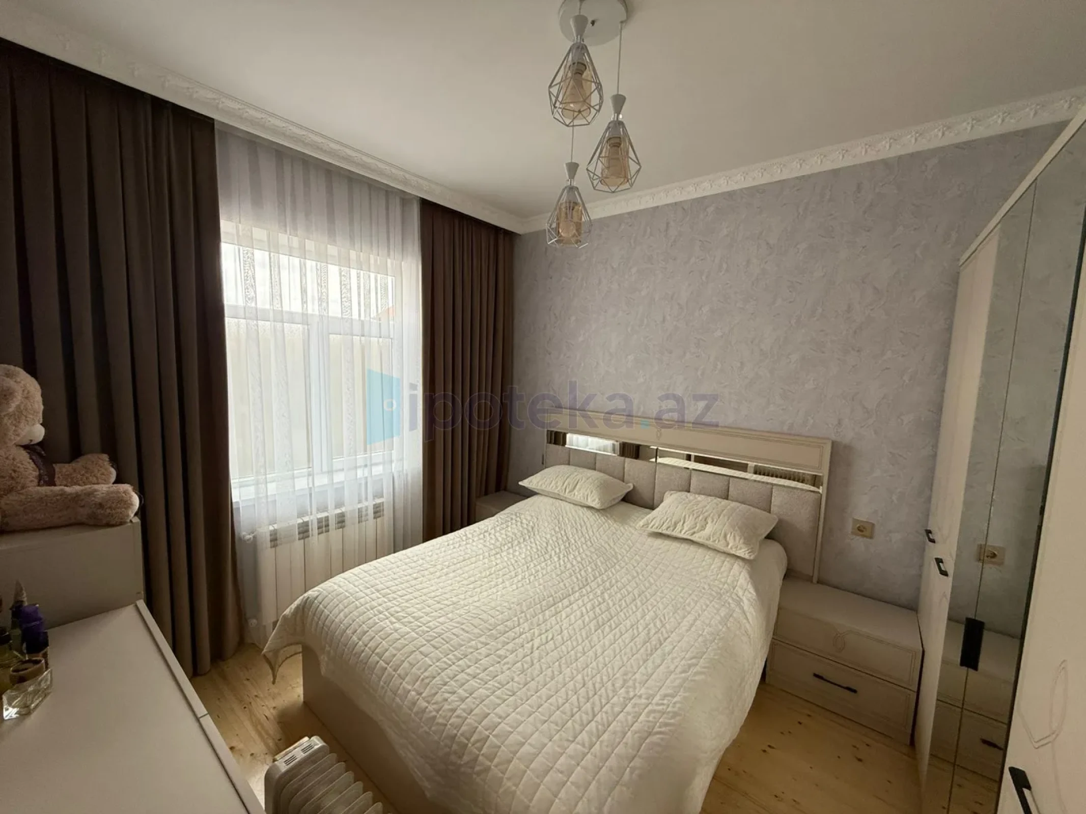 Satılır 3 otaqlı həyət evi 100 m²